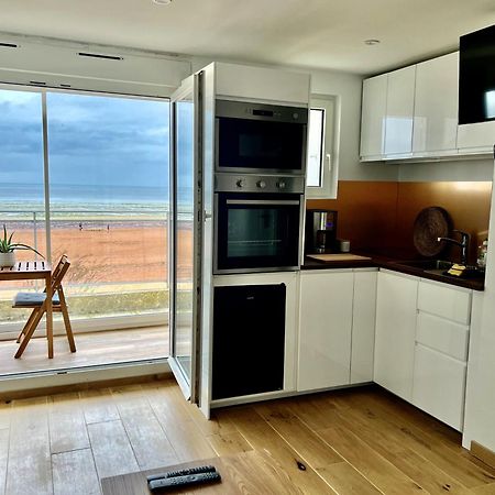 Mettons Les Voiles - Appt Vue Mer Avec Loggia Bernières-sur-Mer Dış mekan fotoğraf