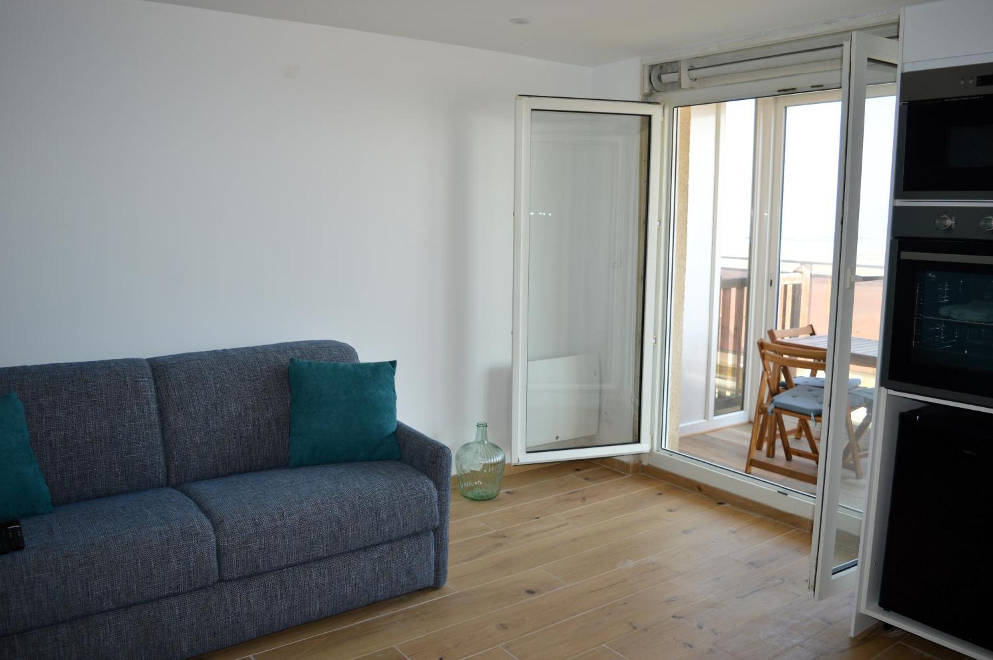 Mettons Les Voiles - Appt Vue Mer Avec Loggia Bernières-sur-Mer Dış mekan fotoğraf